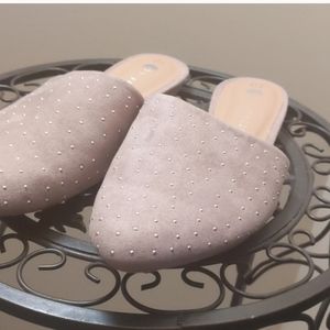 Big Buddha Beige Backless Mule size 10